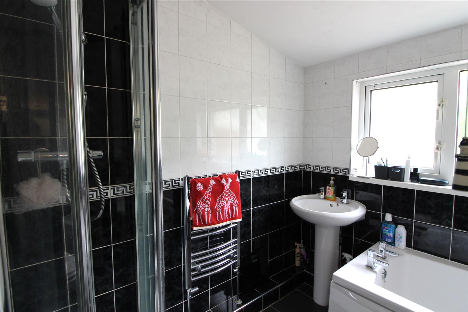 Newport Road, Cwmcarn. Wayman Schwartz